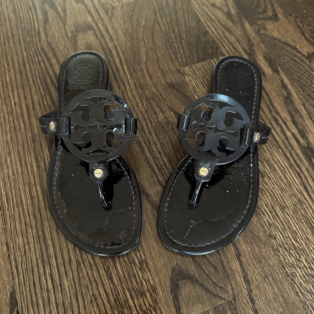 Tory Burch Miller Black Patent Sandals Size 6